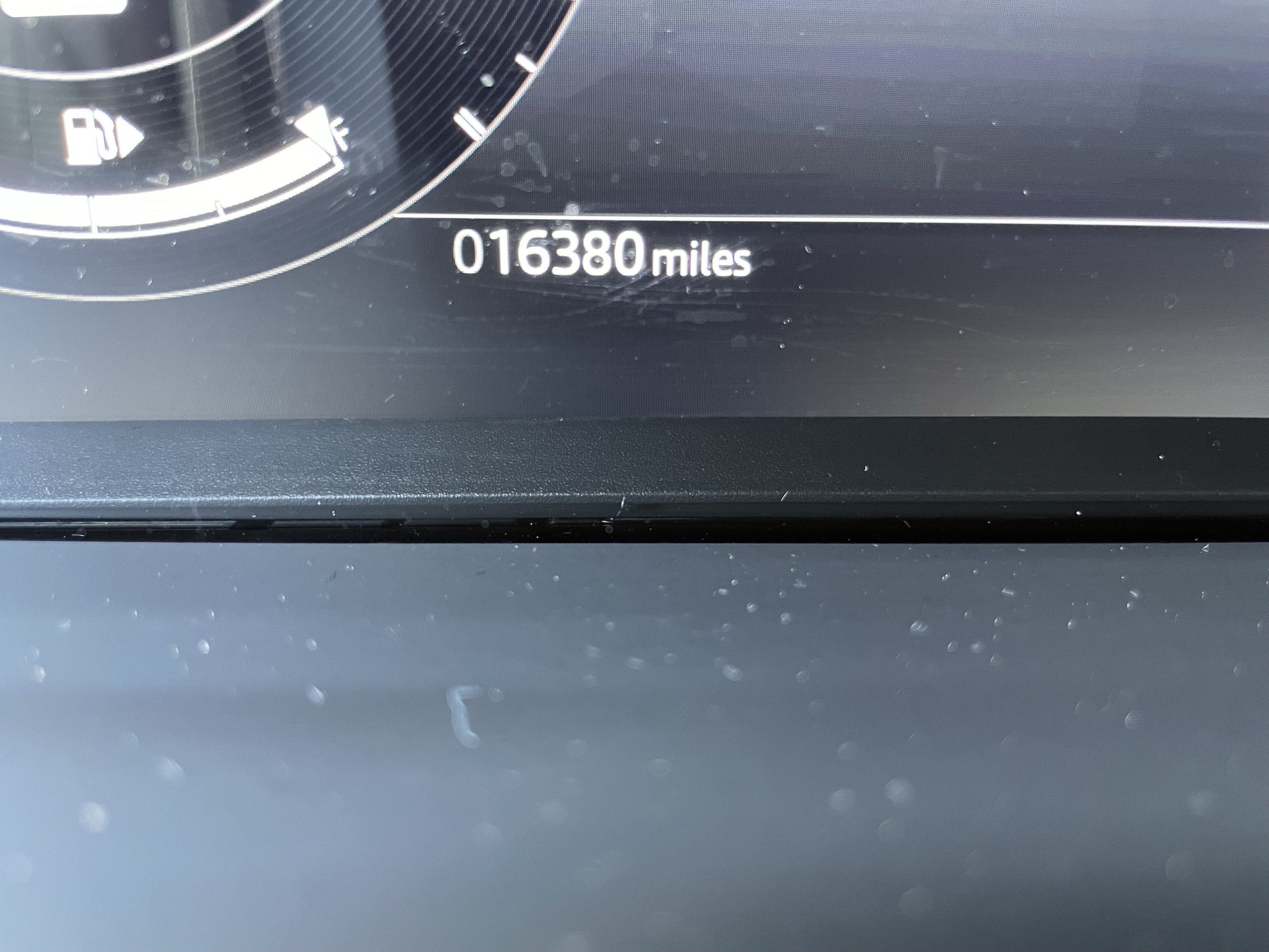 Certified 2025 Land Rover Discovery S AWD/4WD image 25