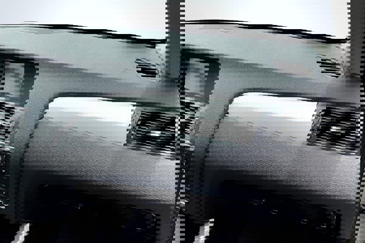 Used 2011 BMW X3 xDrive28i image 17