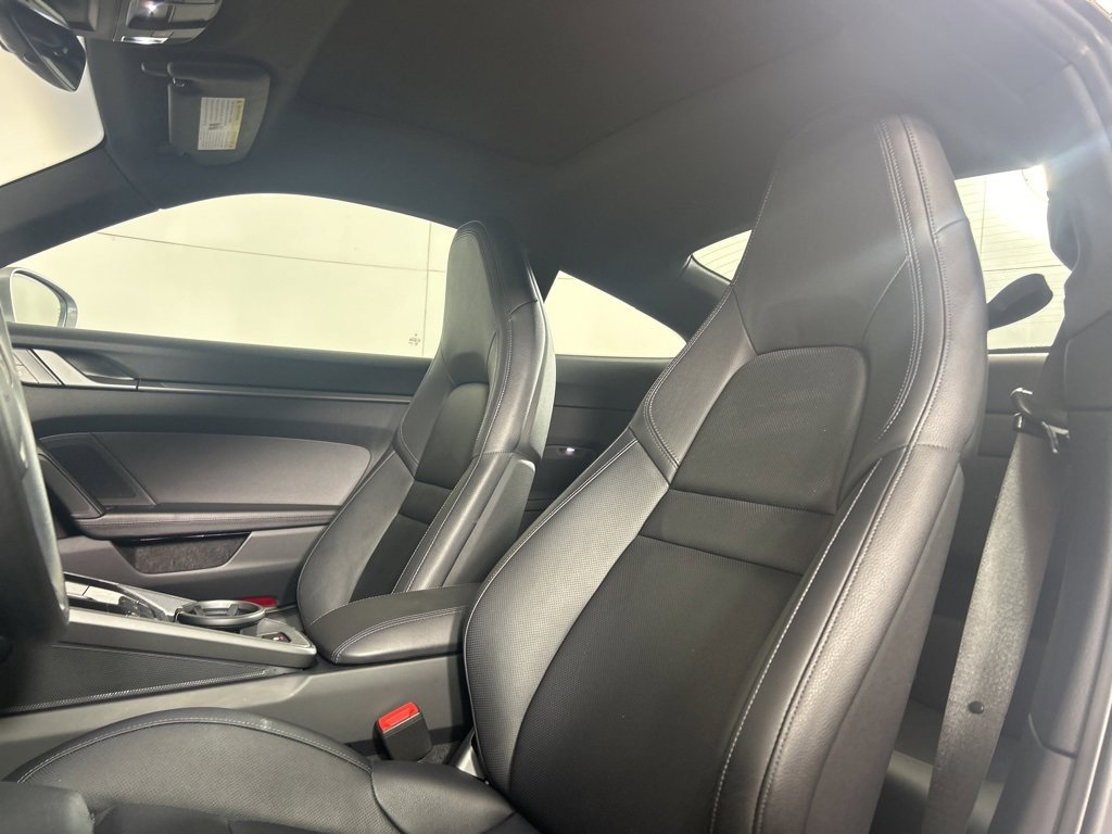 Certified 2024 Porsche 911 Carrera 4 w/ Premium Package image 16