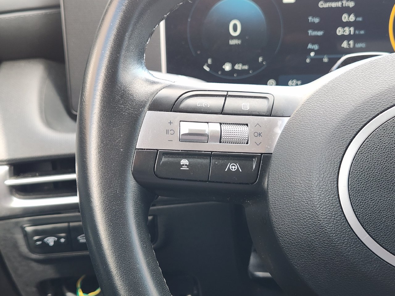 Used 2025 Hyundai Tucson SEL FWD image 26