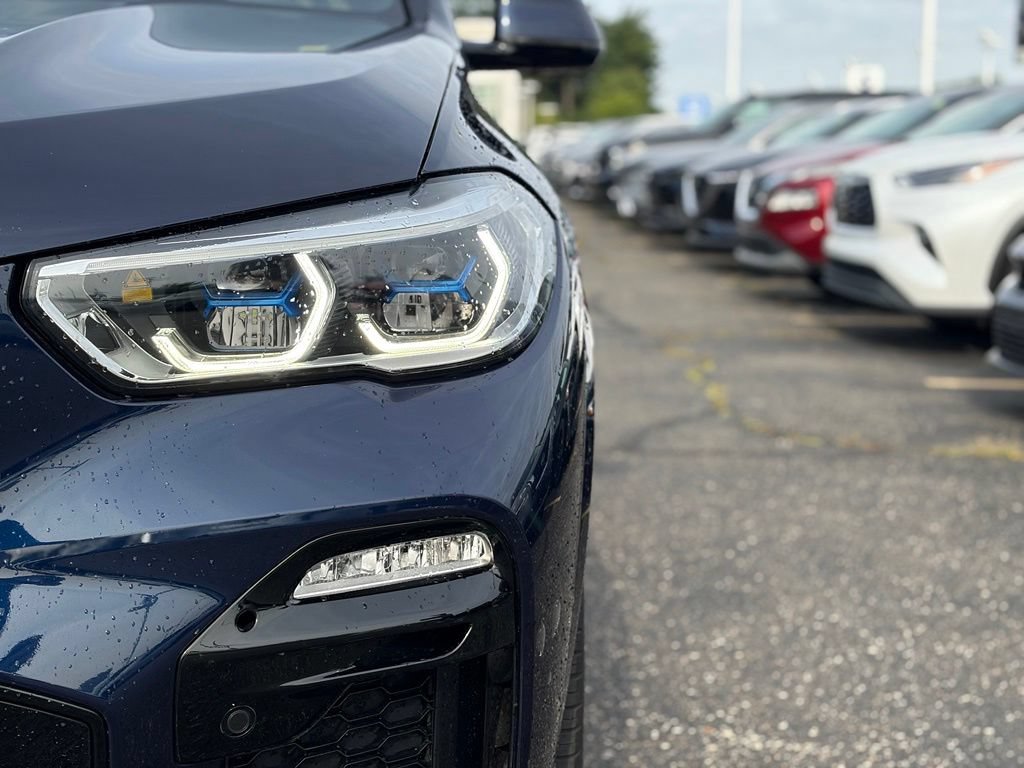 Used 2020 BMW X5 xDrive40i w/ M Sport Package AWD/4WD image 4