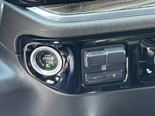 Used 2023 Chevrolet Silverado 1500 RST AWD/4WD image 8