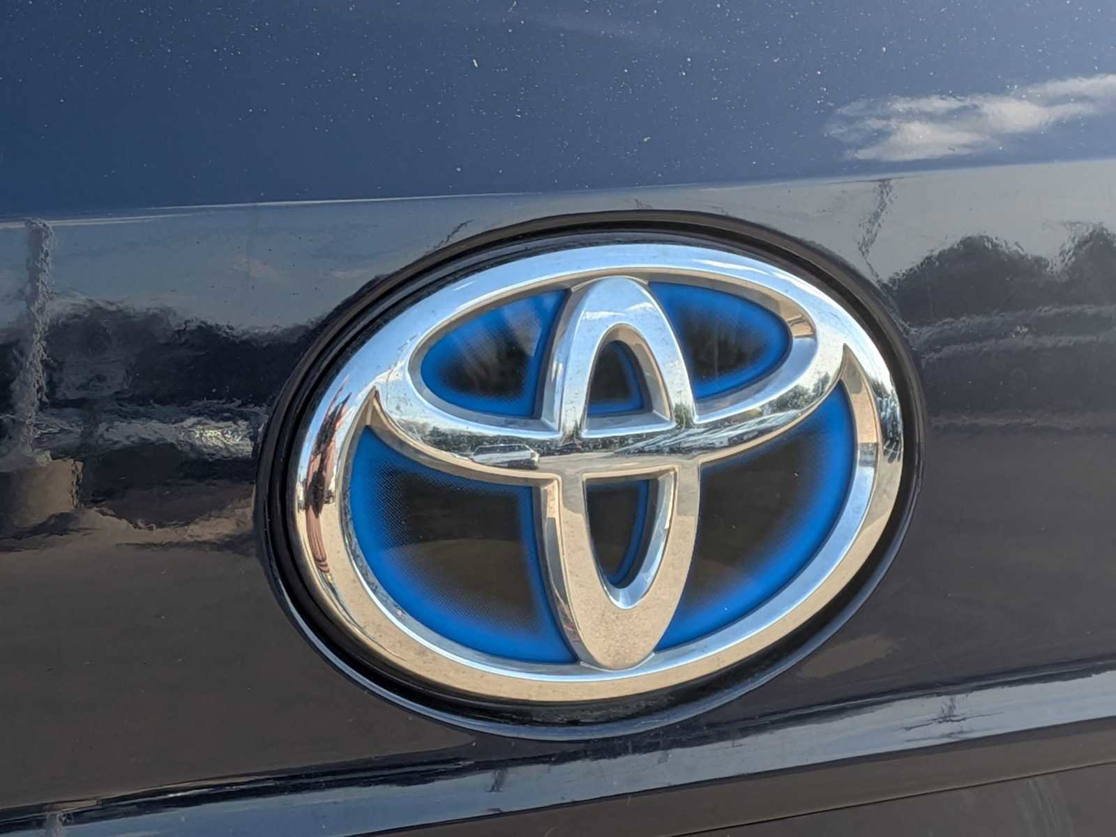 Used 2023 Toyota Highlander XLE AWD/4WD image 12