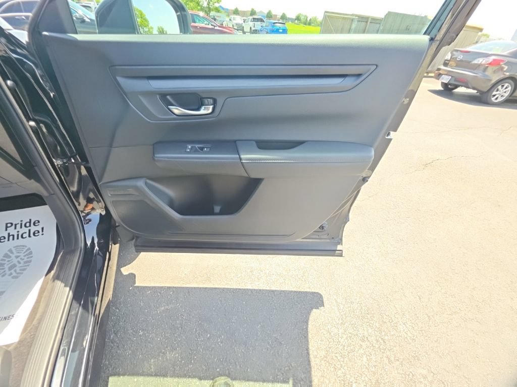 Certified 2024 Honda CR-V LX image 31