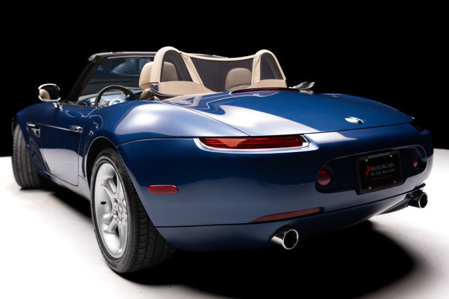 Used 2001 BMW Z8 RWD image 16