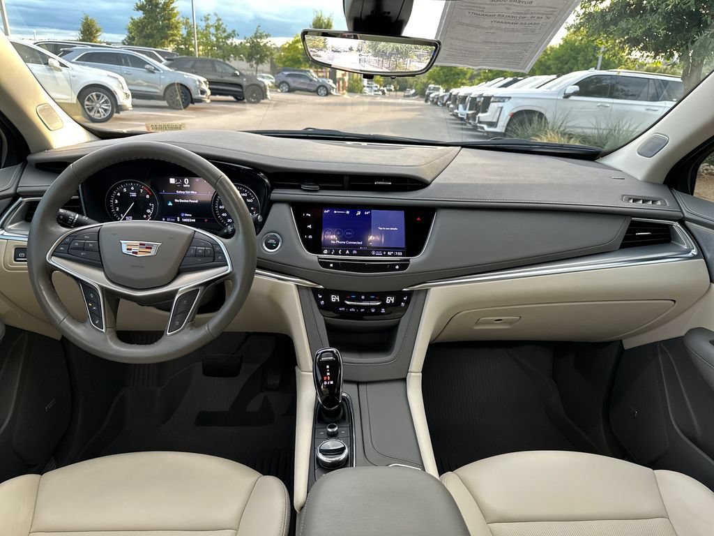 Used 2024 Cadillac XT5 Premium Luxury w/ Technology Package FWD image 29