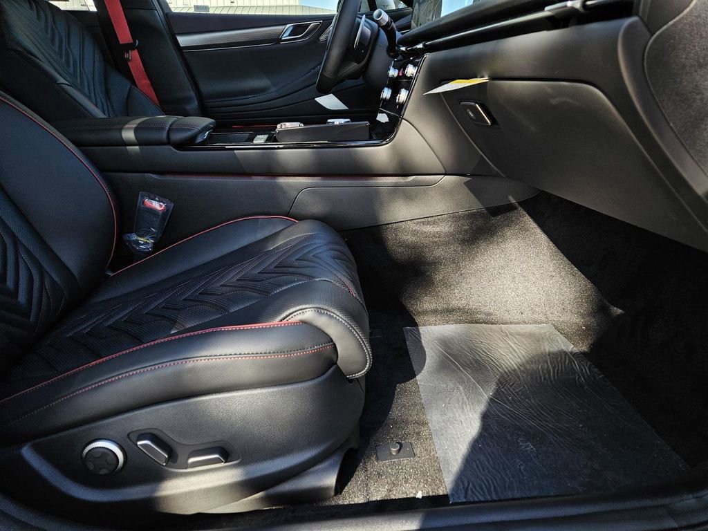 New 2026 Genesis G80 2.5T Sport Prestige image 9