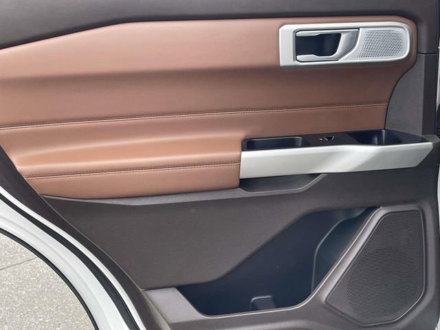 Certified 2022 Ford Explorer King Ranch w/ Class IV Trailer Tow Package image 11