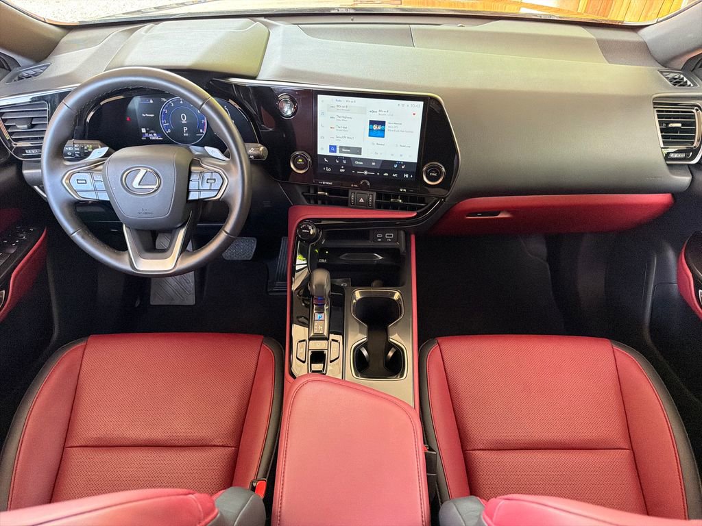 Used 2025 Lexus NX 250 FWD w/ Towing Package (2000 Lbs) image 23