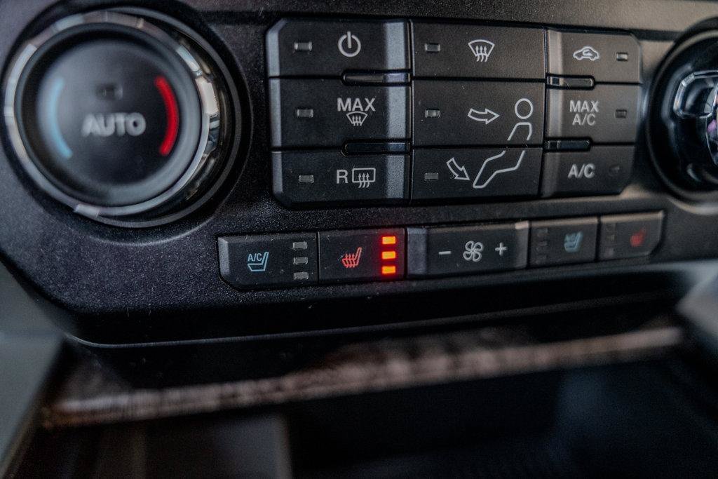 Used 2019 Ford F350 Lariat w/ Chrome Package AWD/4WD image 38