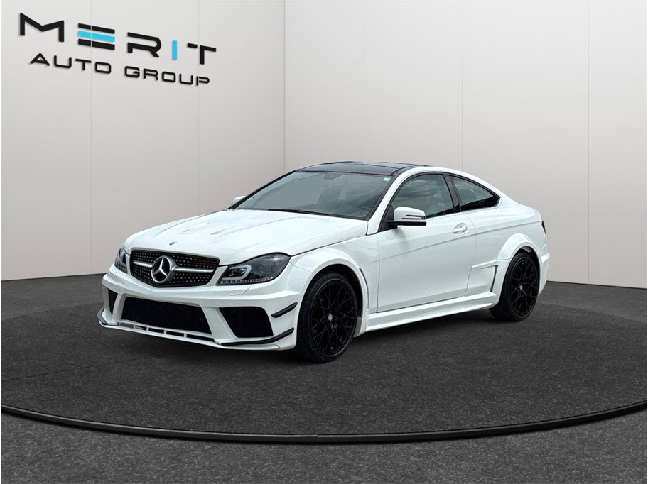 Used 2015 Mercedes-Benz C 250 Coupe image 4