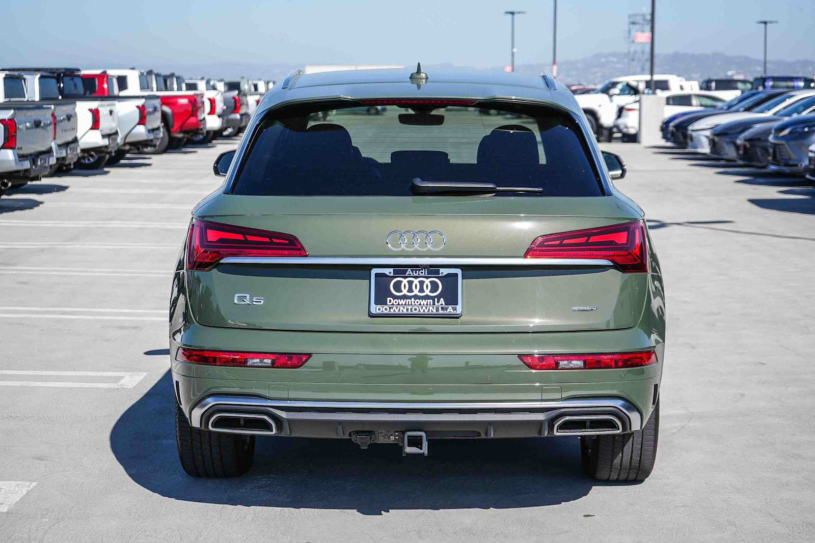 Used 2023 Audi Q5 e Premium w/ Convenience Package AWD/4WD image 8