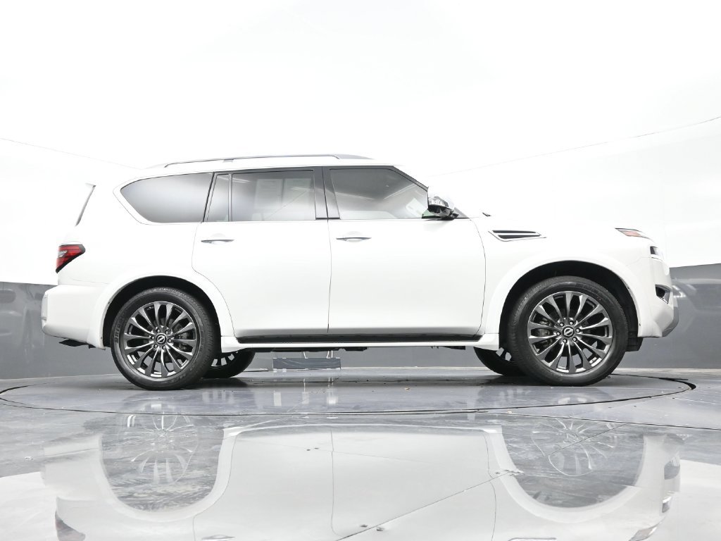 Used 2023 Nissan Armada Platinum w/ Captain's Chairs Package RWD image 29