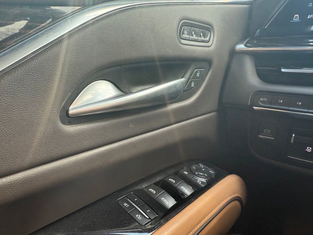 Used 2021 Cadillac Escalade ESV Sport image 10