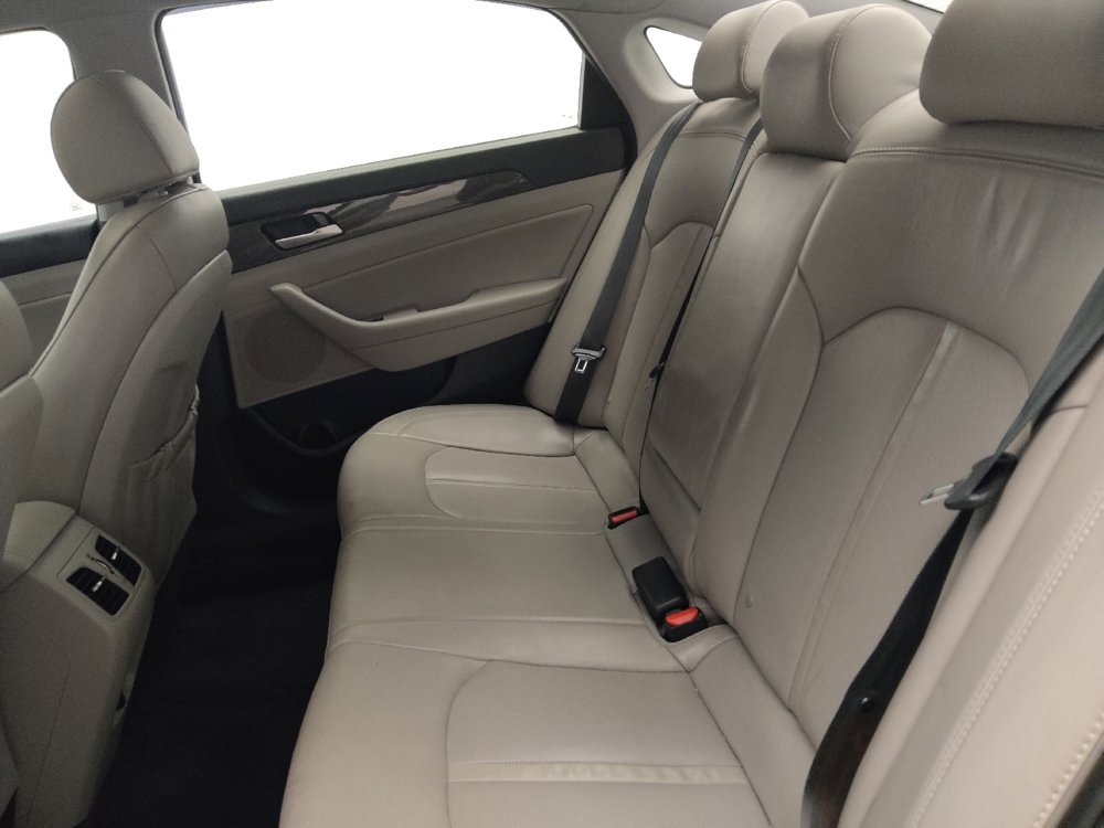 Used 2018 Hyundai Sonata Limited image 18