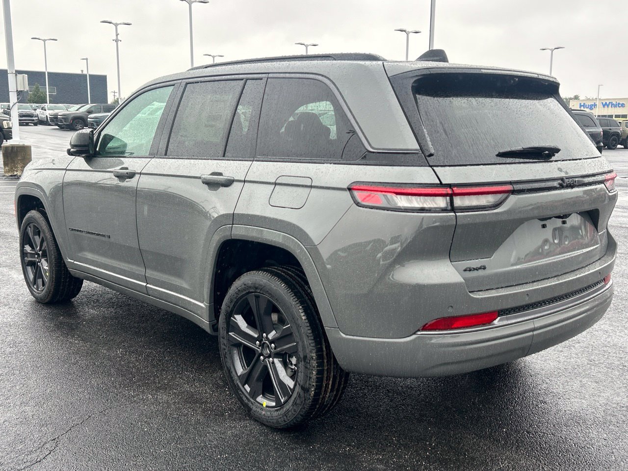 New 2027 Jeep Grand Cherokee Limited AWD/4WD image 5