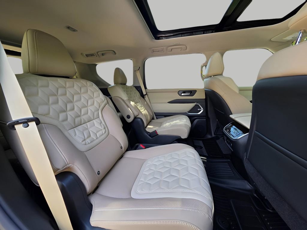 New 2026 Nissan Armada Platinum w/ Convenience Package RWD image 15