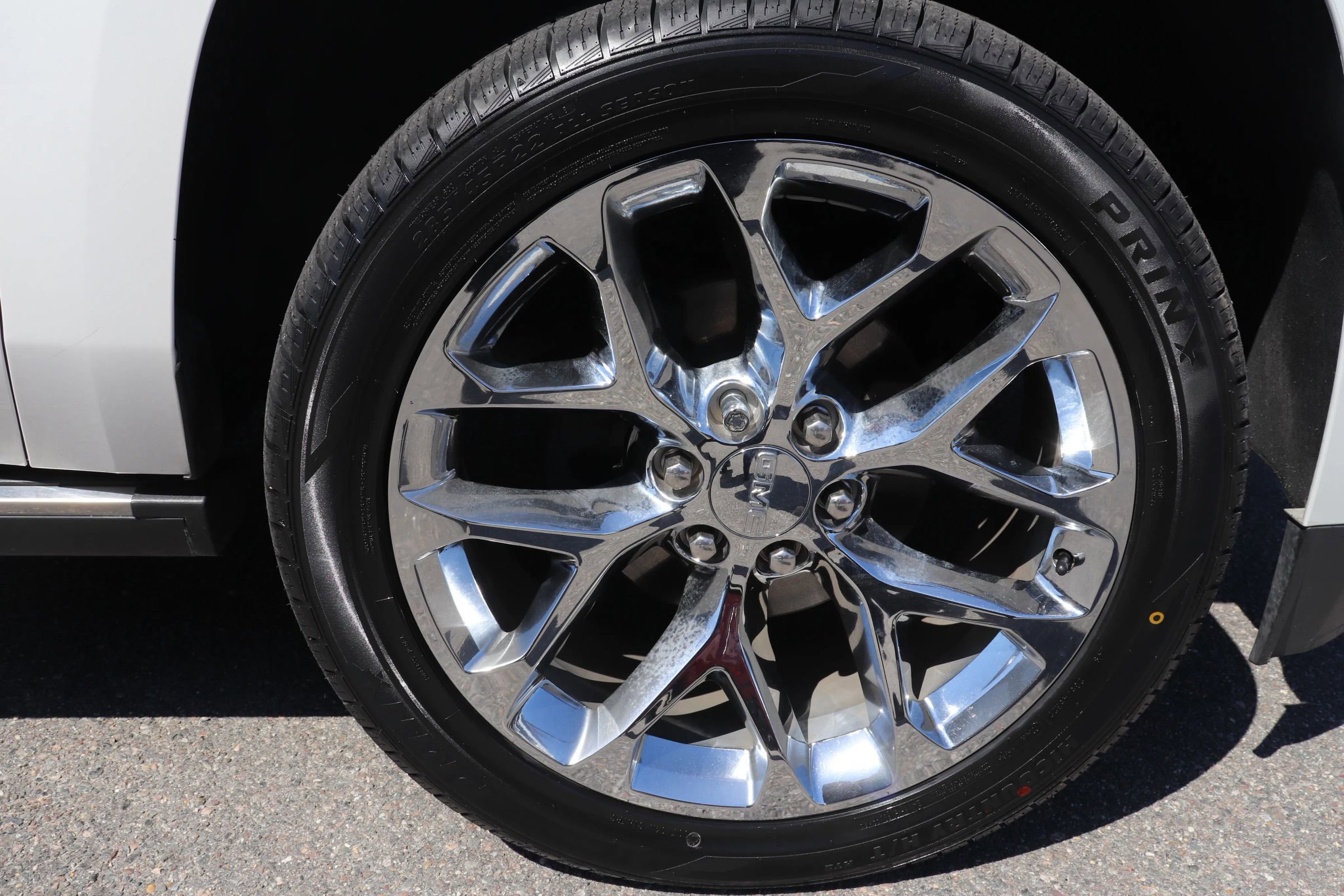 Used 2019 GMC Yukon Denali w/ Denali Ultimate Package image 27