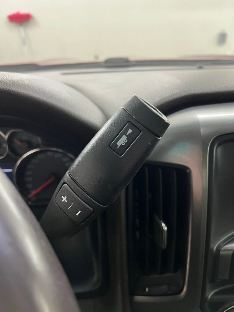 Used 2018 Chevrolet Silverado 1500 LT w/ Texas Edition image 12