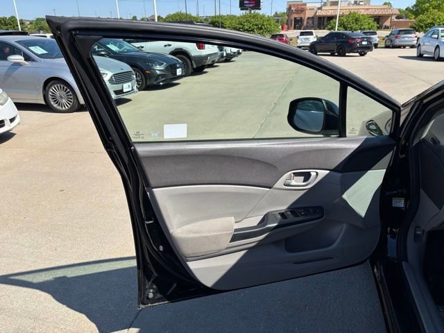 Used 2012 Honda Civic LX image 9