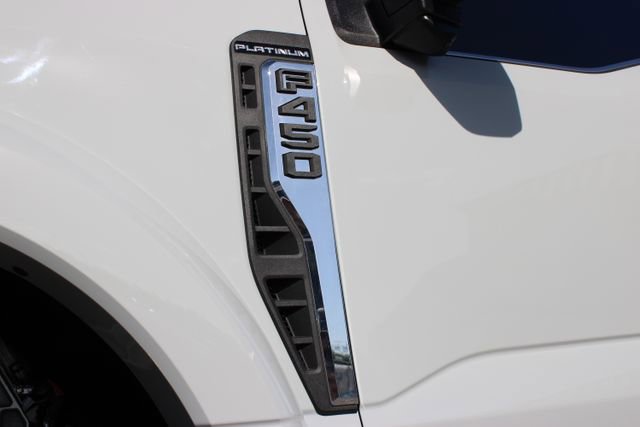 Used 2025 Ford F450 Platinum w/ Platinum Plus Package AWD/4WD image 21