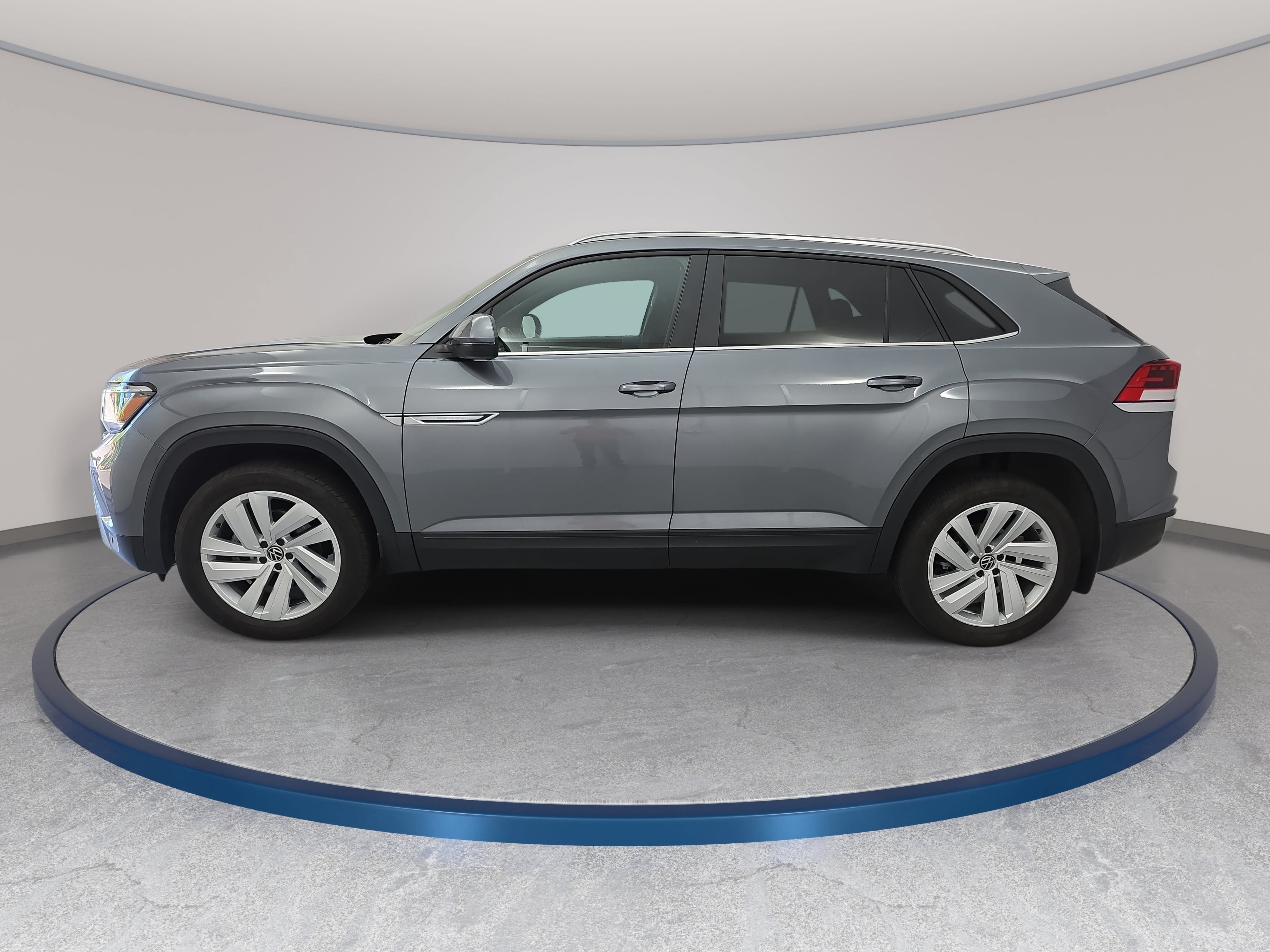 Certified 2023 Volkswagen Atlas Cross Sport SE AWD/4WD image 8
