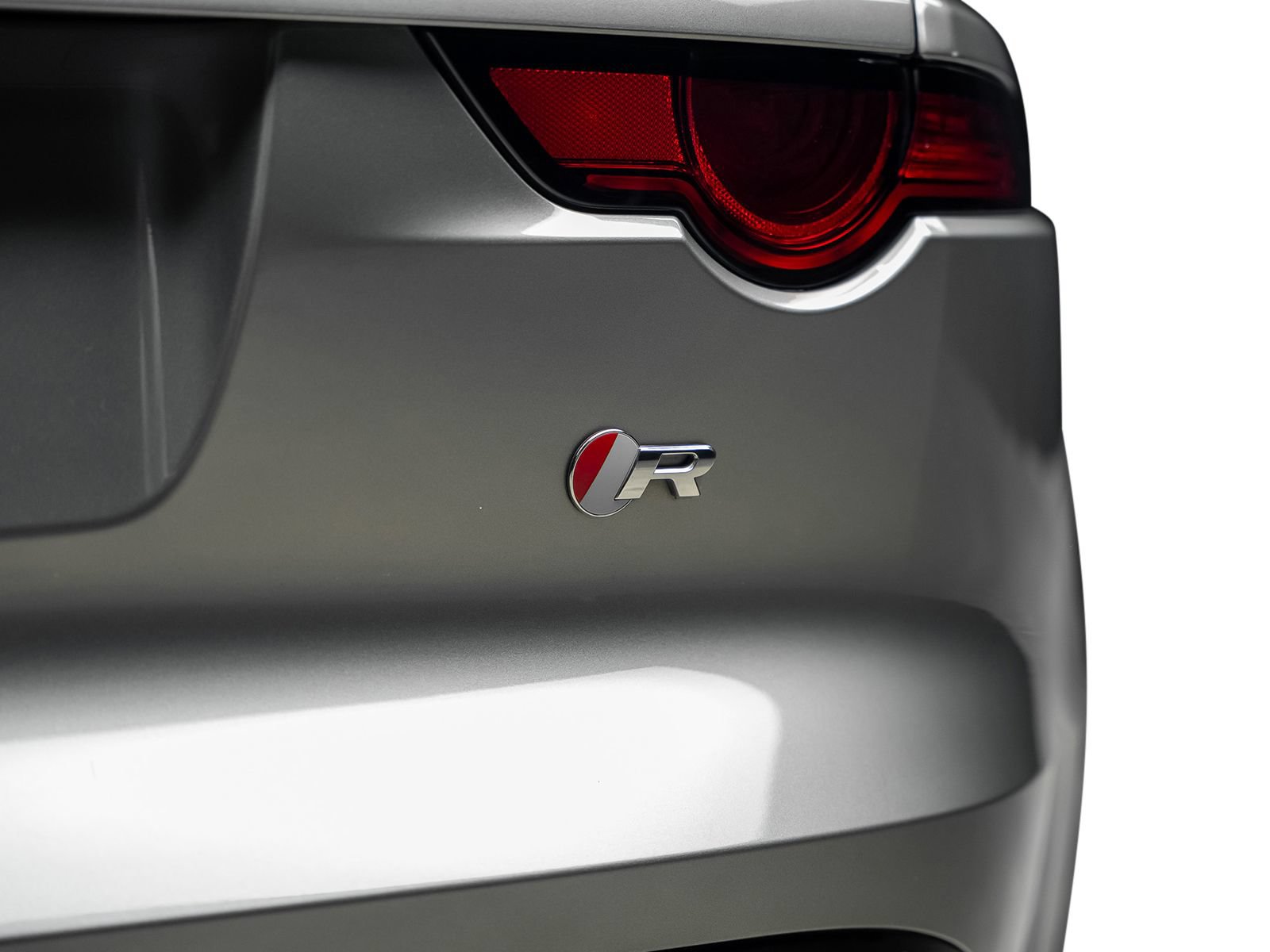 Used 2020 Jaguar F-TYPE R AWD/4WD image 17