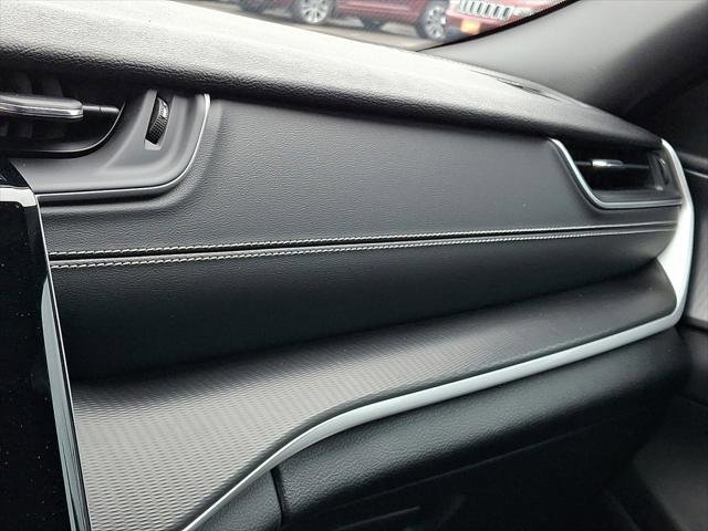 Certified 2023 Jeep Grand Cherokee Altitude image 31