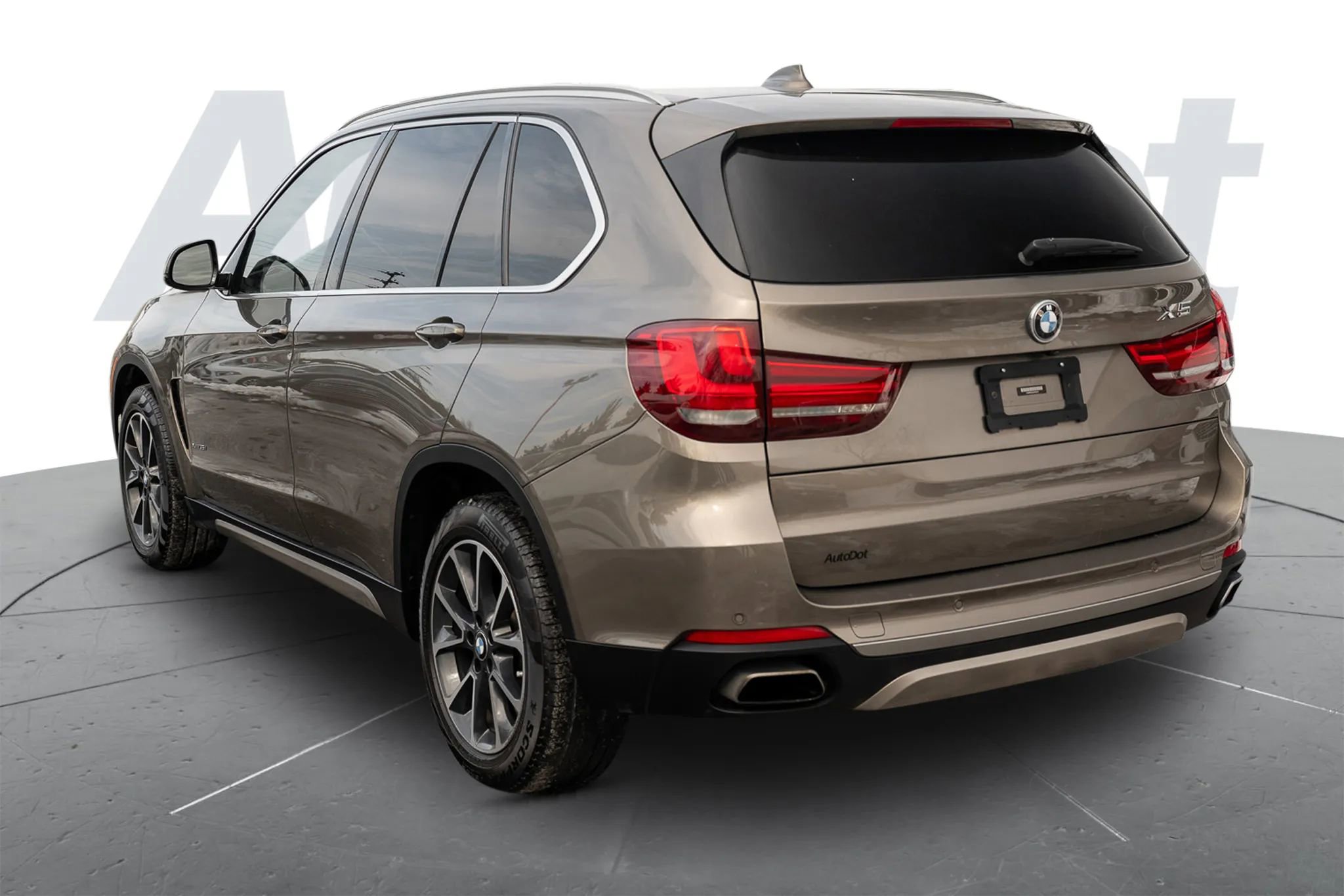 Used 2018 BMW X5 xDrive35i image 2