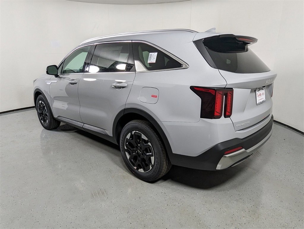 New 2025 Kia Sorento S w/ Panoramic Sunroof Package image 5