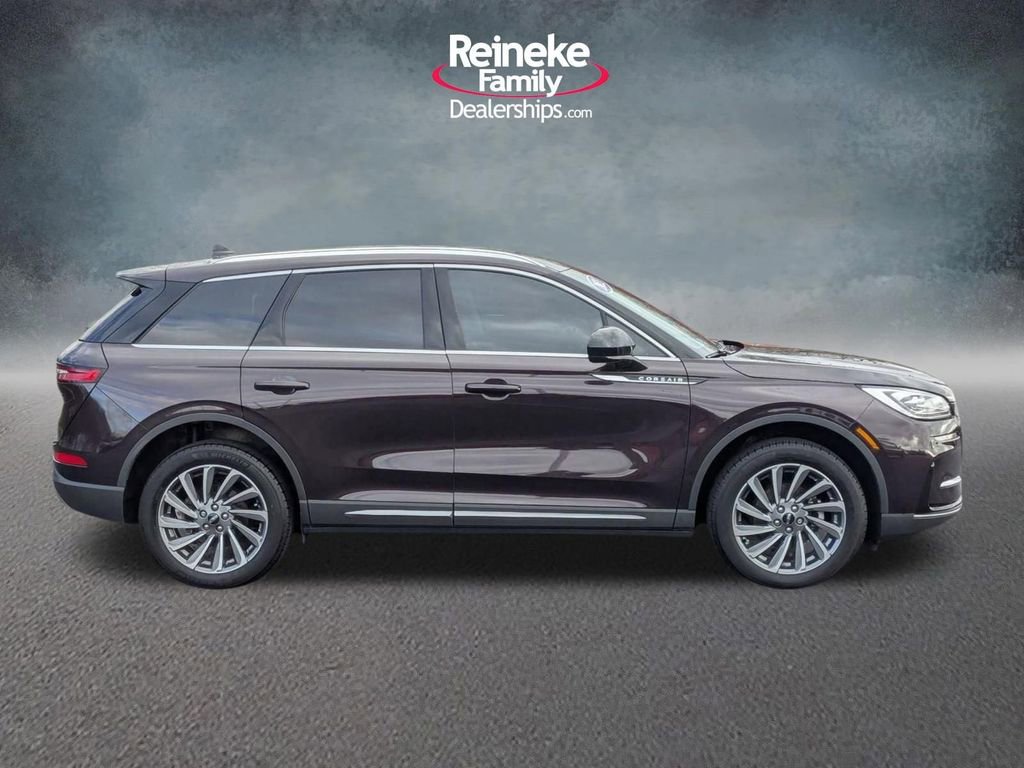 Used 2023 Lincoln Corsair Reserve image 4