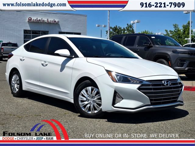 Used 2019 Hyundai Elantra SE w/ Cargo Package FWD image 1