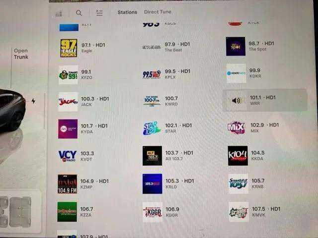 Used 2023 Tesla Model 3 Standard Range image 36