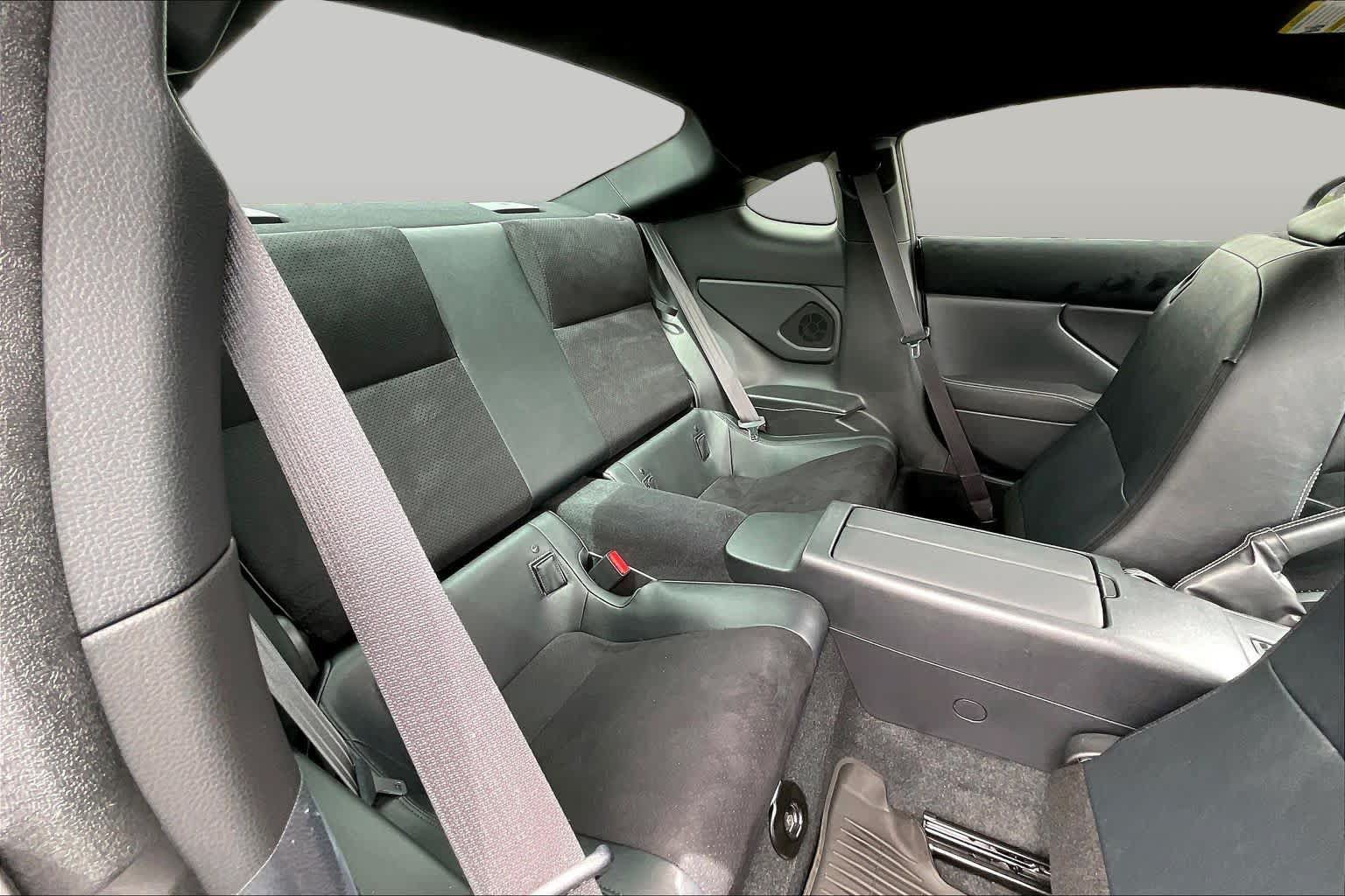 Certified 2025 Toyota GR86 Premium w/ ALL Weather Mat Package (TMS) RWD image 19