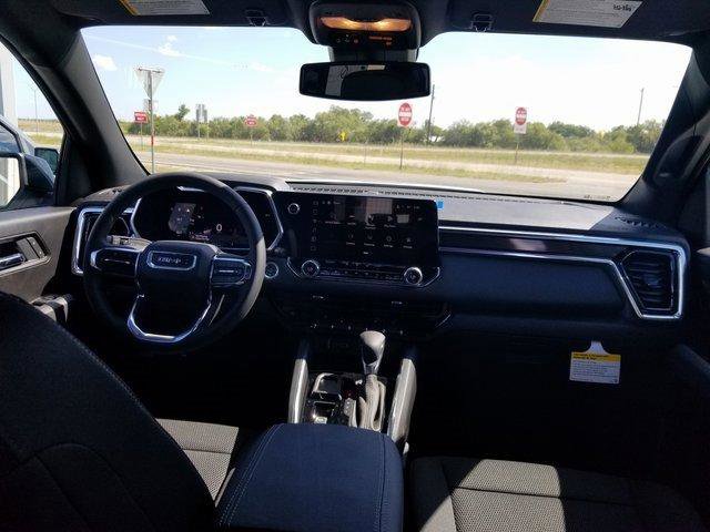 New 2026 GMC Canyon Elevation w/ Convenience Package image 11