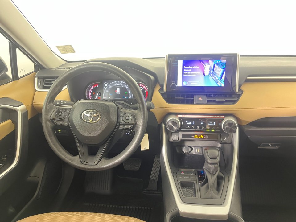 New 2025 Toyota RAV4 LE image 18