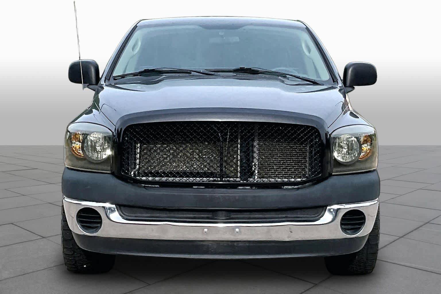 Used 2008 Dodge Ram 1500 Truck ST RWD image 3