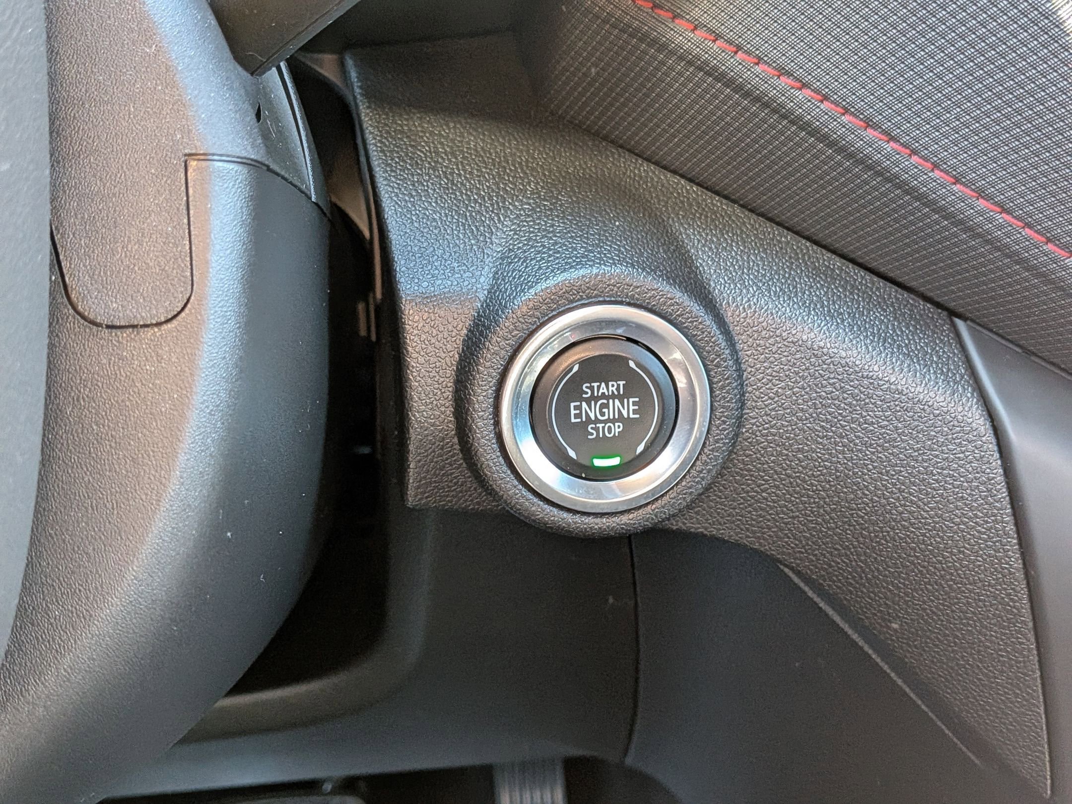 Used 2021 Chevrolet TrailBlazer RS w/ Convenience Package FWD image 16