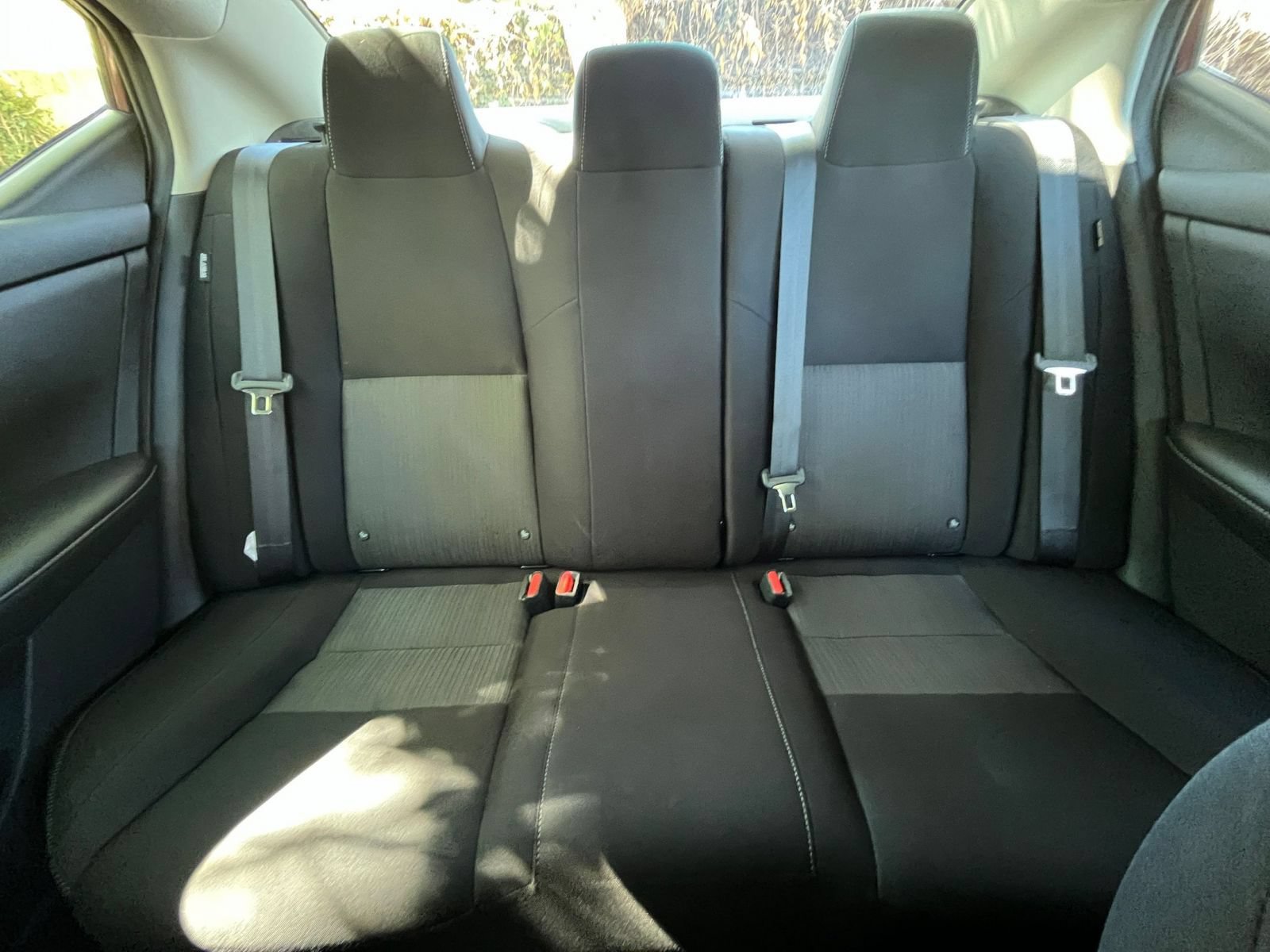 Used 2025 Nissan Sentra SV FWD image 35