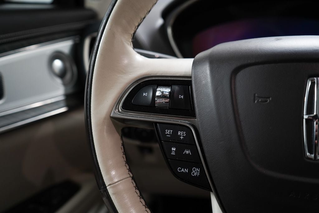 Used 2019 Lincoln Nautilus Black Label AWD/4WD image 13