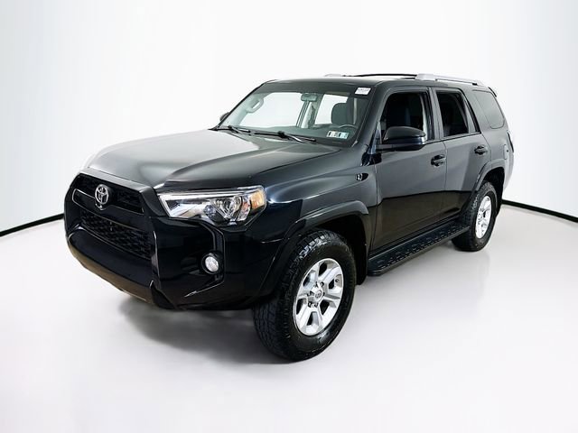 Used 2018 Toyota 4Runner SR5 image 3