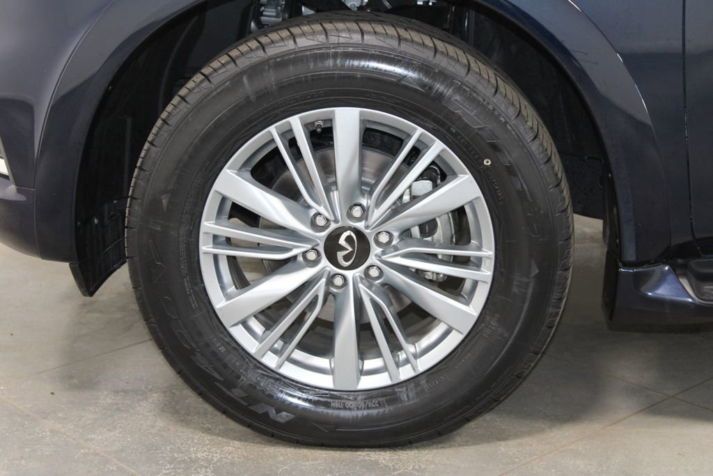 Used 2024 INFINITI QX80 Luxe image 21