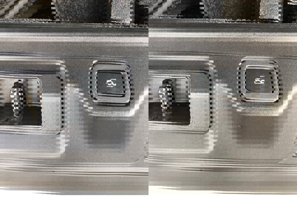 Used 2019 Land Rover Range Rover Long Wheelbase Autobiography image 43