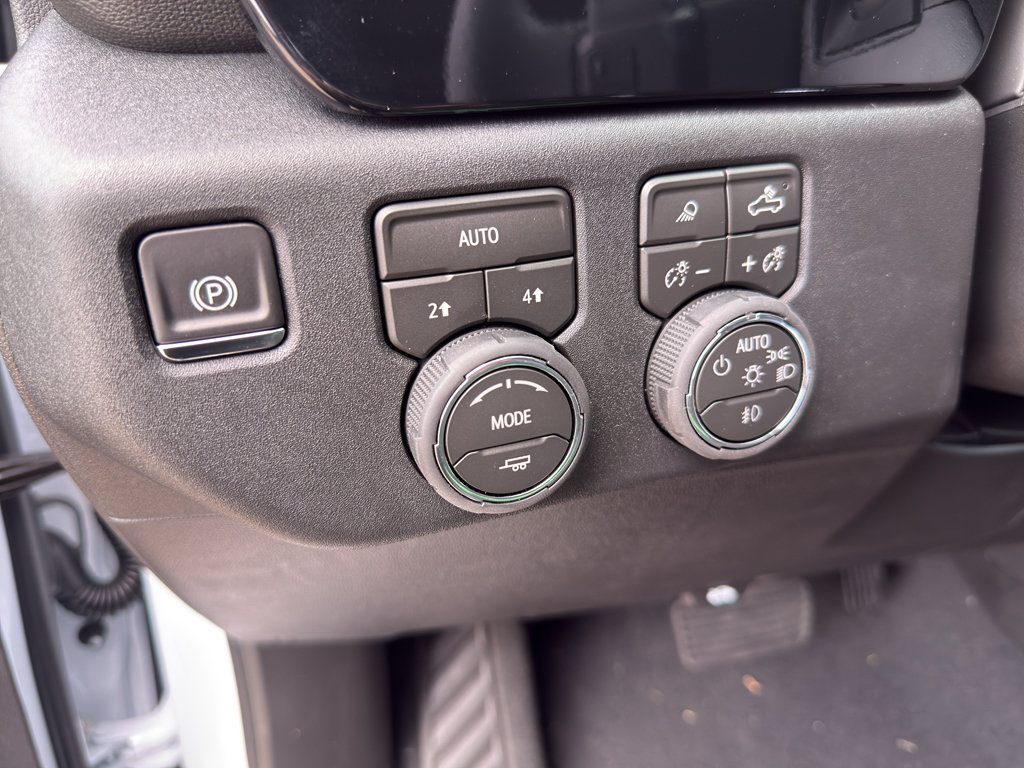 New 2026 Chevrolet Silverado 1500 LTZ w/ LTZ Convenience Package II AWD/4WD image 16