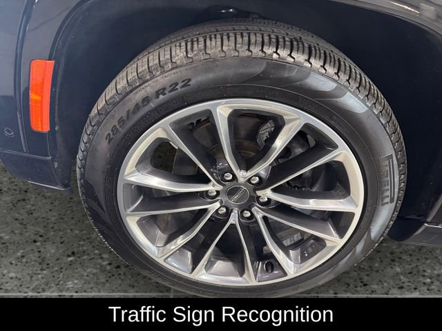 Used 2024 Jeep Wagoneer L Series III w/ Premium Group I image 28