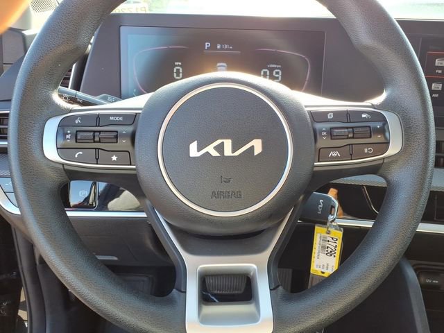 Used 2024 Kia Sportage LX image 16
