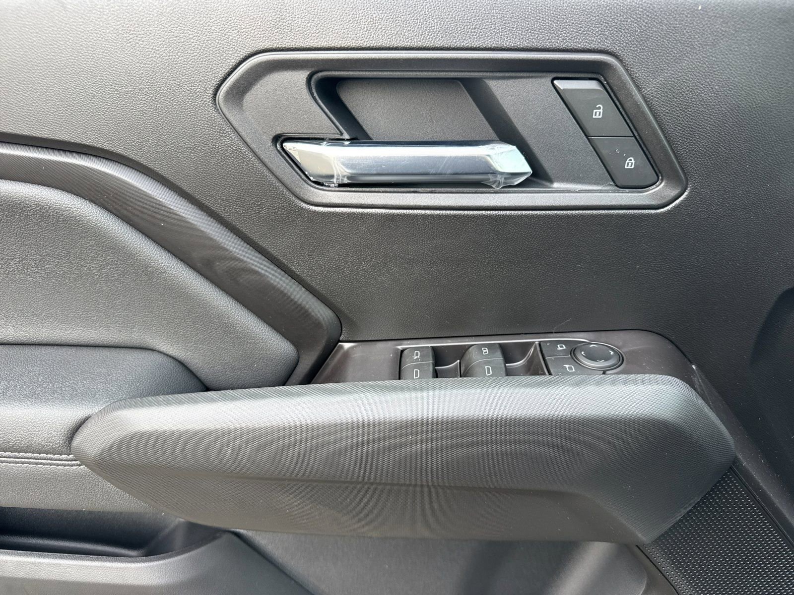 New 2026 GMC Canyon Elevation RWD image 10