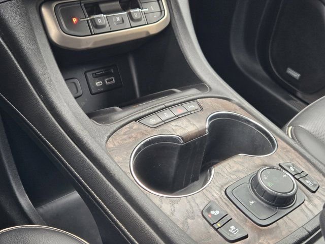 Used 2021 GMC Acadia Denali w/ Denali Technology Package image 19