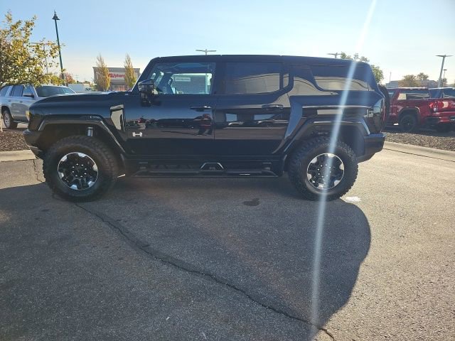 New 2025 GMC Hummer EV 3X w/ Extreme Off-Road Package image 11
