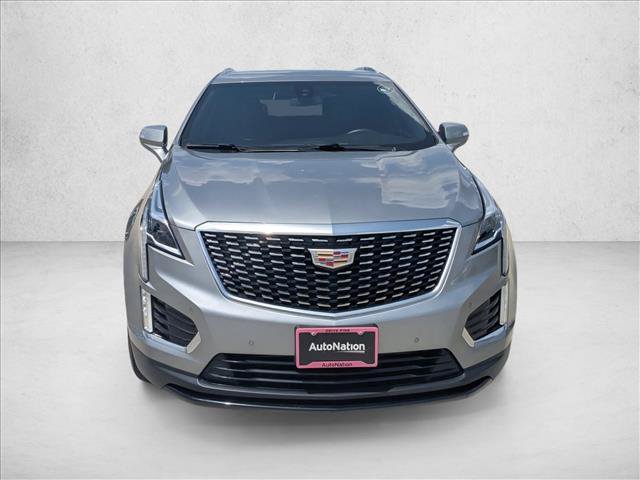 Used 2024 Cadillac XT5 Luxury FWD image 2